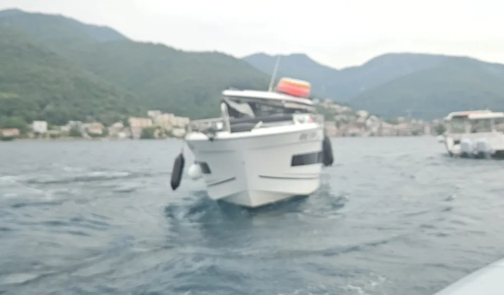 Nezgoda u Tivatskom zalivu: Sudar dva plovila, povrijeđena jedna osoba