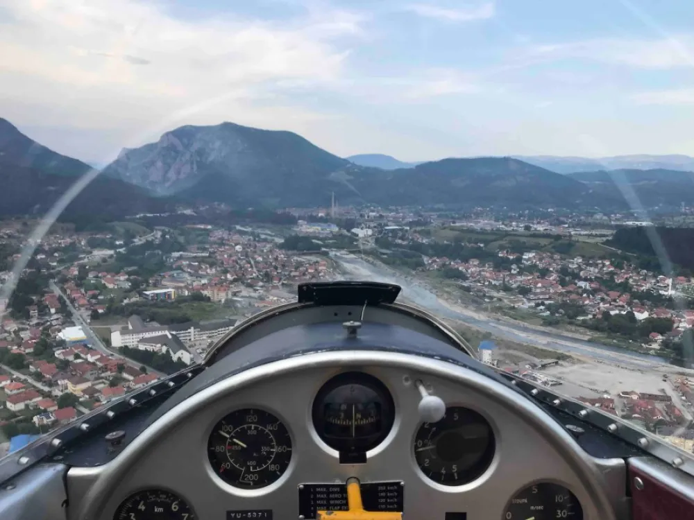 Jedrilica "blanik" ponovo na nebu iznad Berana