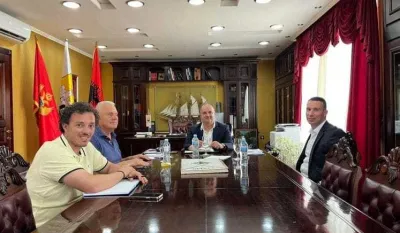 Na sastanku kod gradonačelnika