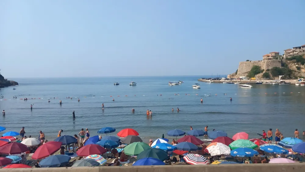 U Ulcinju ne&scaron;to preko 37.000 gostiju