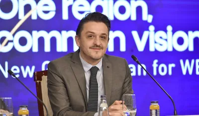 Vuković: Oko 300 hiljada zaposlenih od 1. oktobra primiće uvećane zarade
