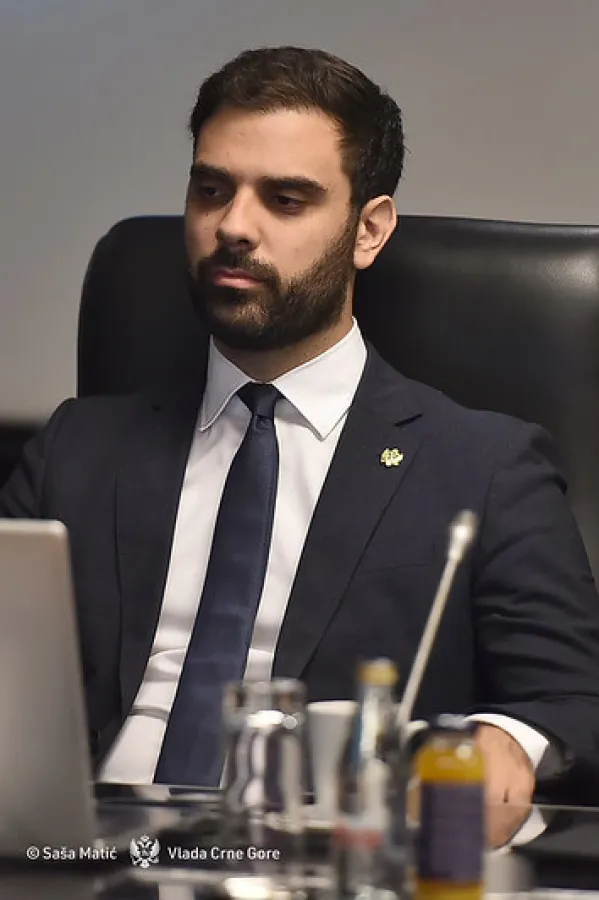 Radulović nakon nesreće na Žabljaku Crnojevića: U izradi novi zakoni, uve&scaron;ćemo red i po&scaron;tovanje pravila plovidbe