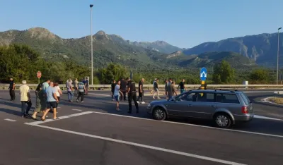 Dvočasovna blokada tunela Sozina