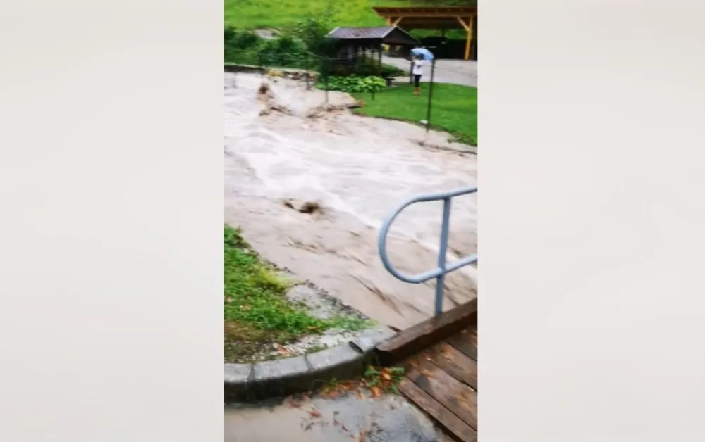 Jako nevrijeme pogodilo Sloveniju
