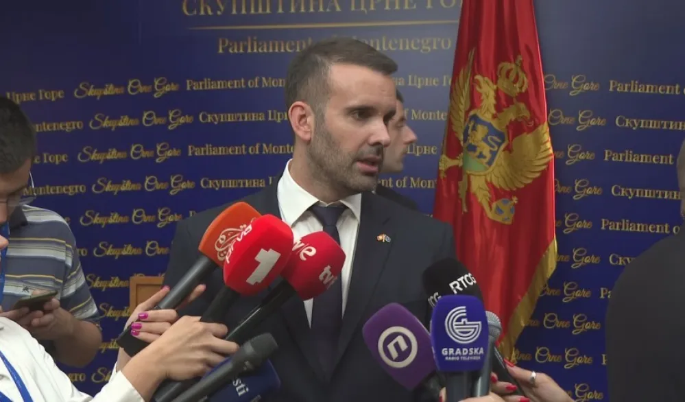 Spajić: Nećemo moći da zakažemo naknadno premijerski sat, odgovori će biti na sajtu&nbsp;