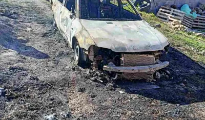 Političke partiјe osuđuјu paljenje vozila Milo&scaron;a Čukića