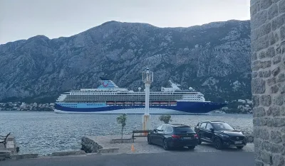 Novi kruzeri u kotorskoj luci