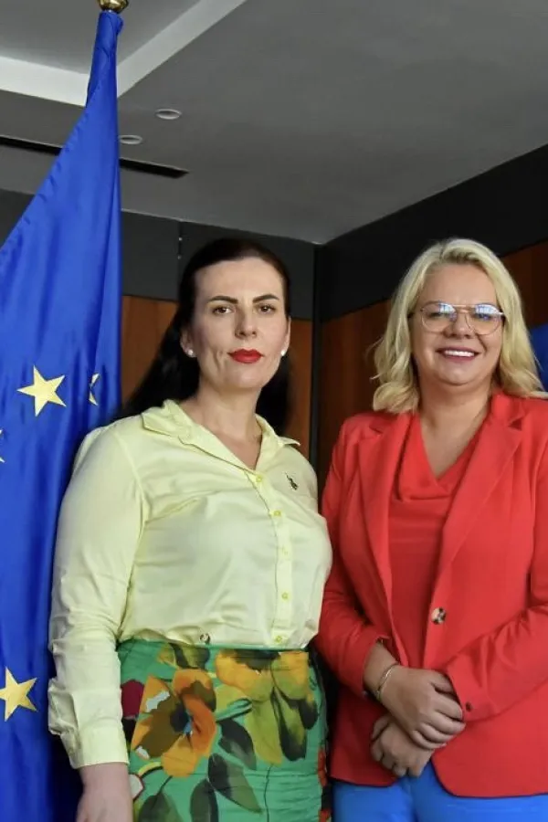Vukićević&nbsp;&nbsp;podržala pojačavanje avio-dostupnost na&scaron;e države od 2025.