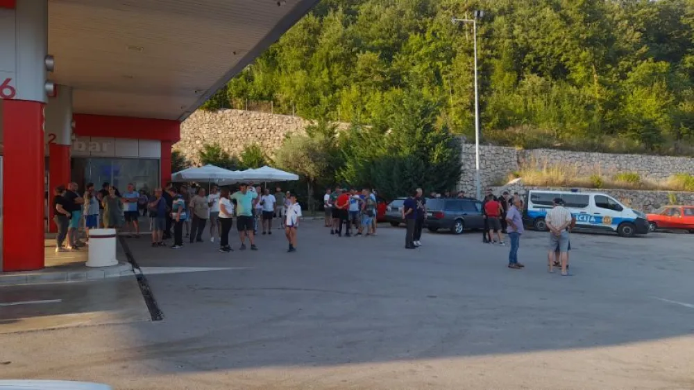 Skup&scaron;tina nije usvojila predlog koji predviđa da Crmničani budu oslobođeni putarine