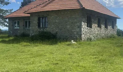 Sjećanje na prosvjetitelje u Vrane&scaron;koj dolini, &scaron;kola na Goricama zaključana