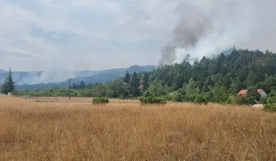 Požar na Radovču: Ugrožene kuće u Dubravicama
