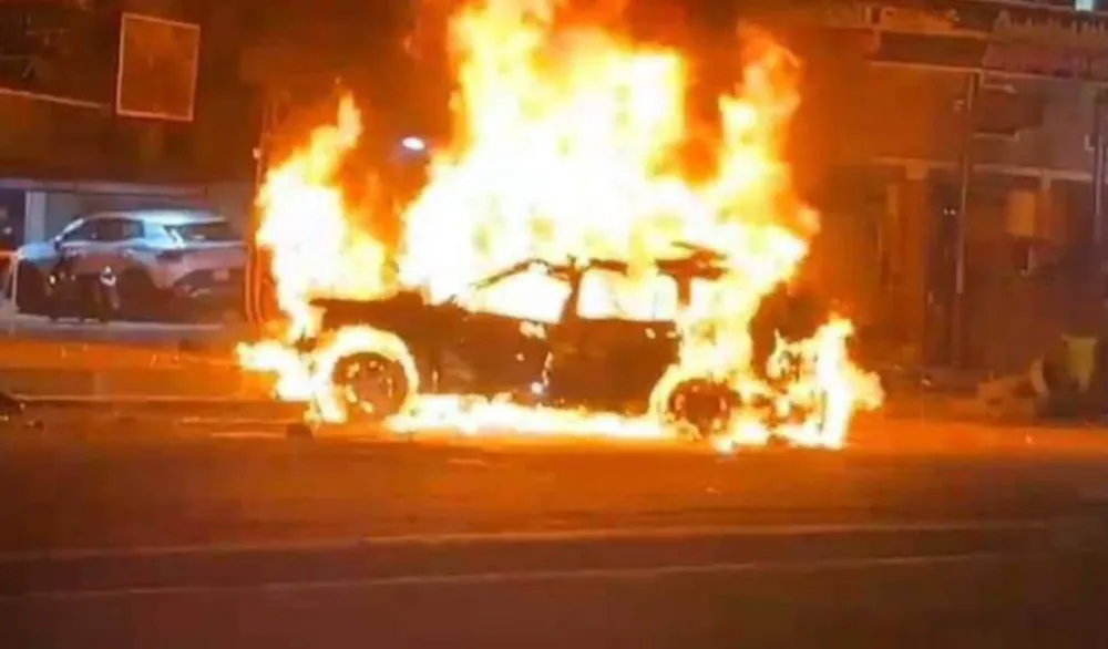 (VIDEO) U Los Anđelesu izgorjelo 1.500 automobila