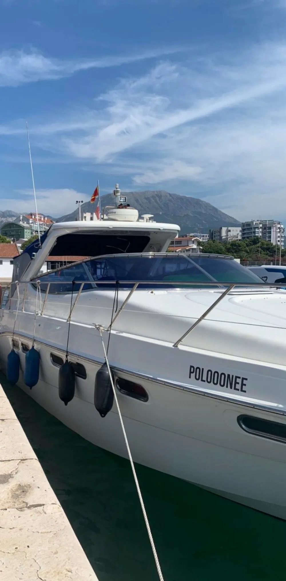 Poziv za pomoć primljen sa jahte: Žena preminula nakon izlaska iz mora