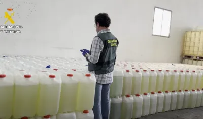 (VIDEO) &Scaron;panija: Uhap&scaron;eno devet osoba, prenosili gorivo za &scaron;vercere 