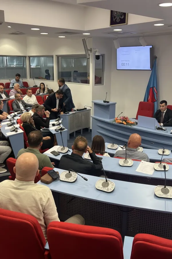 Smolović: Usvojen budžet za pro&scaron;lu godinu, lokalna vlast odlično funkcioni&scaron;e