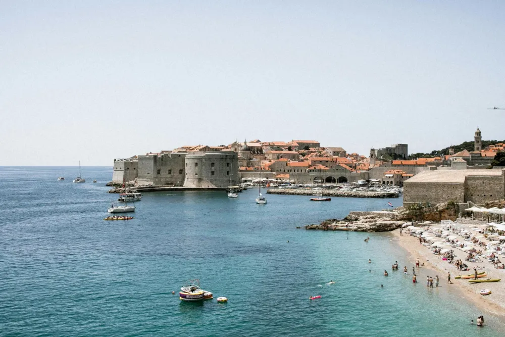 Hrvatska i Portugal najskuplje destinacije za ljetovanje u EU