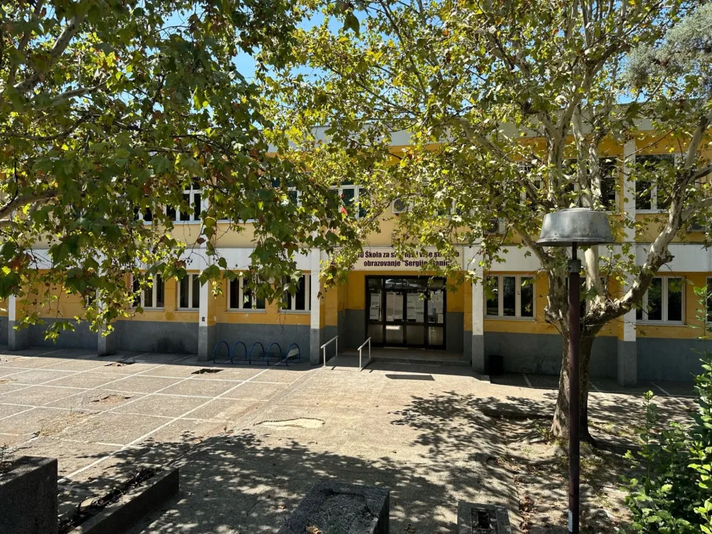 Počinje adaptaciјa zgrade &Scaron;kole za srednje i vi&scaron;estručno obrazovanje &bdquo;Sergiјe Stanić&ldquo;, đaci se ne sele