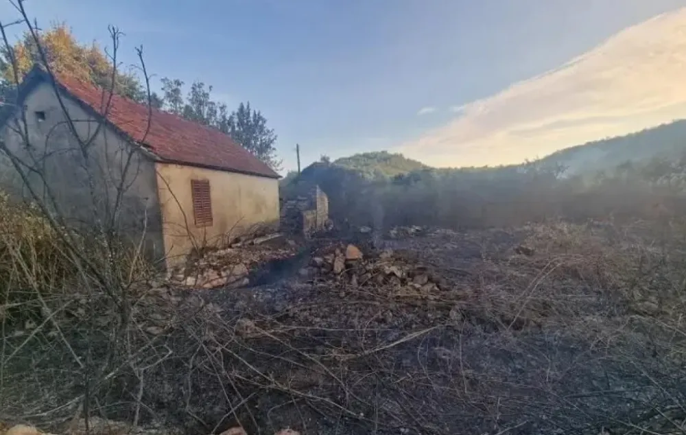 Nekoliko požara na Cetinju, u Gospo&scaron;tini izgorjela dva pomoćna objekta