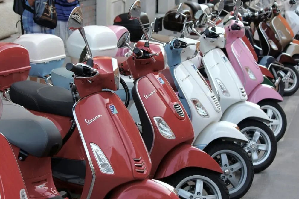 Vespa, ilustracija