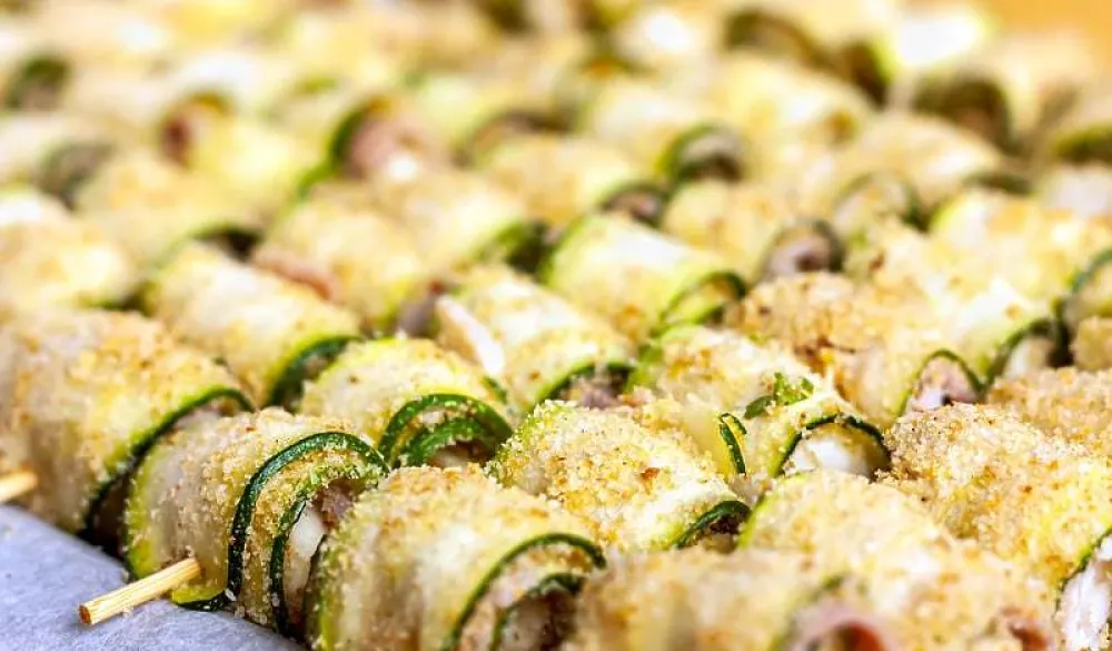 Rolovane tikvice sa &scaron;unkom i sirom