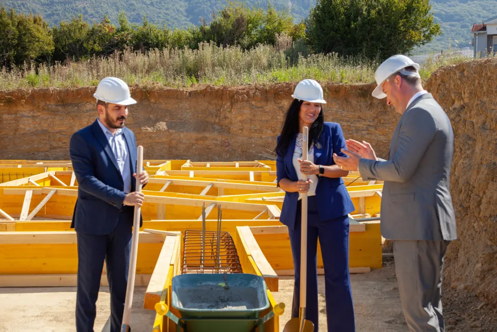 Otpočela gradnja stanova za kotorske medicinare