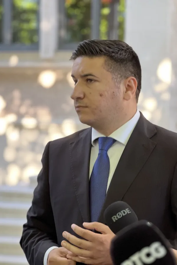 Dajković Vujoviću: Relaksiraj se, ne postoji &scaron;ansa da se vratite na vlast