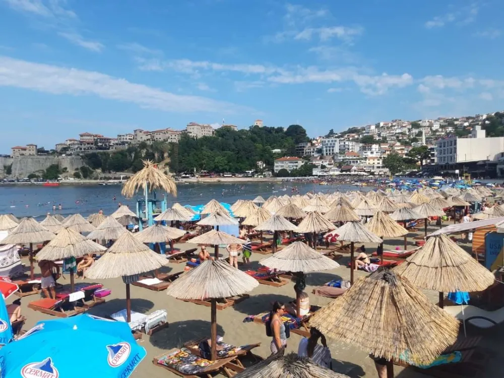 U Ulcinju boravi skoro 45 hiljada turista