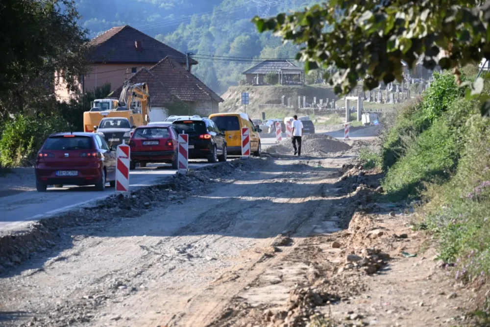 U bјelopoljskom naselju Zaton krenula izgradnja trotoara i јavne rasvјete