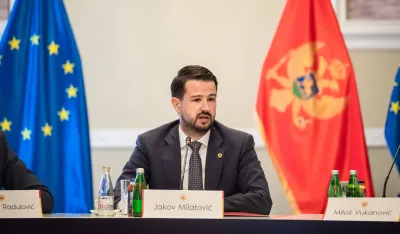 Milatović: Parlamentarna većina okupljena zbog fotelja a na račun građana