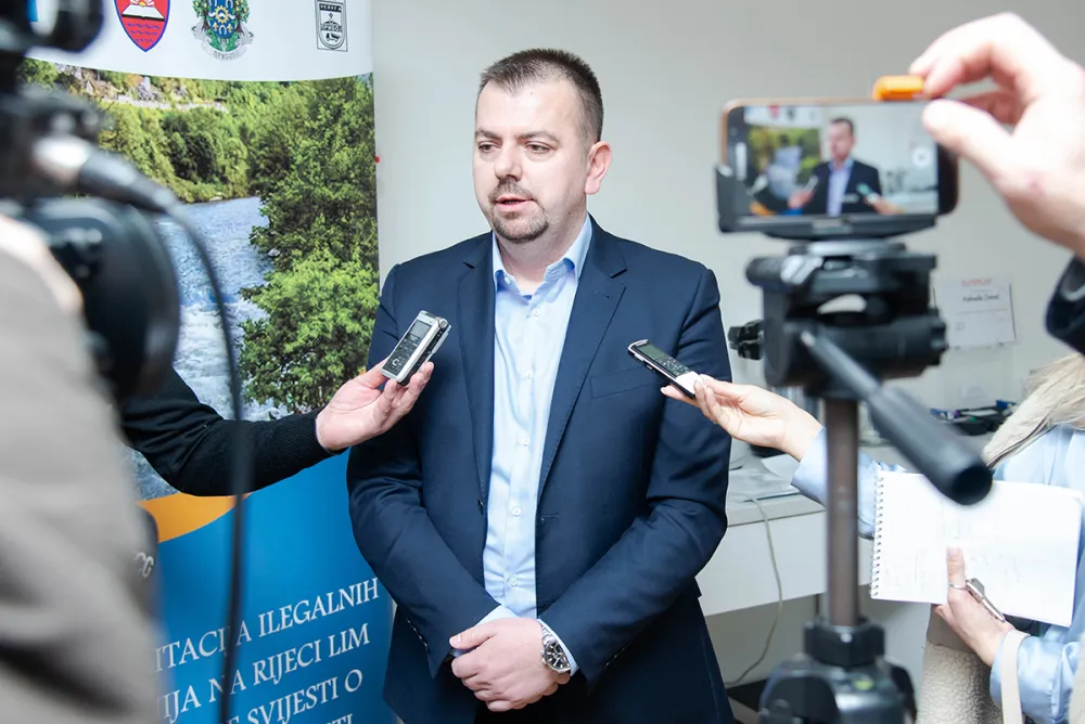 Ćorović: Etno-federalizaciјu nam podmeću protivnici Vlade