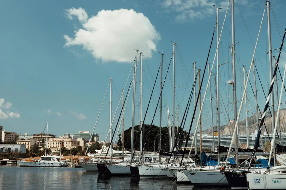 Potonuo brod kod Palerma, sedam osoba nestalo