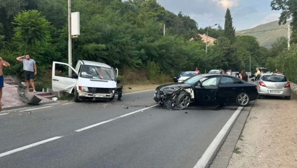 Udes u Bijeloj, dvoje povrijeđenih
