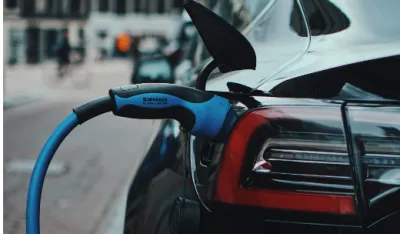 BMW prvi put prestigao Teslu u prodaji električnih vozila u Evropi