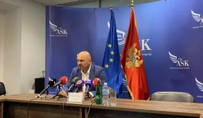 Du&scaron;an Drakić