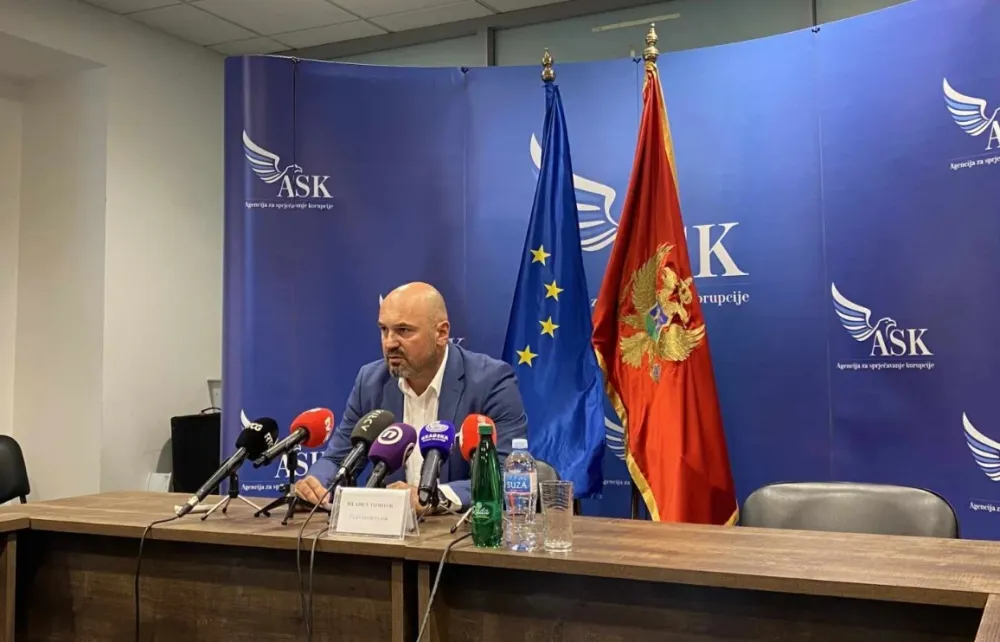 Du&scaron;an Drakić