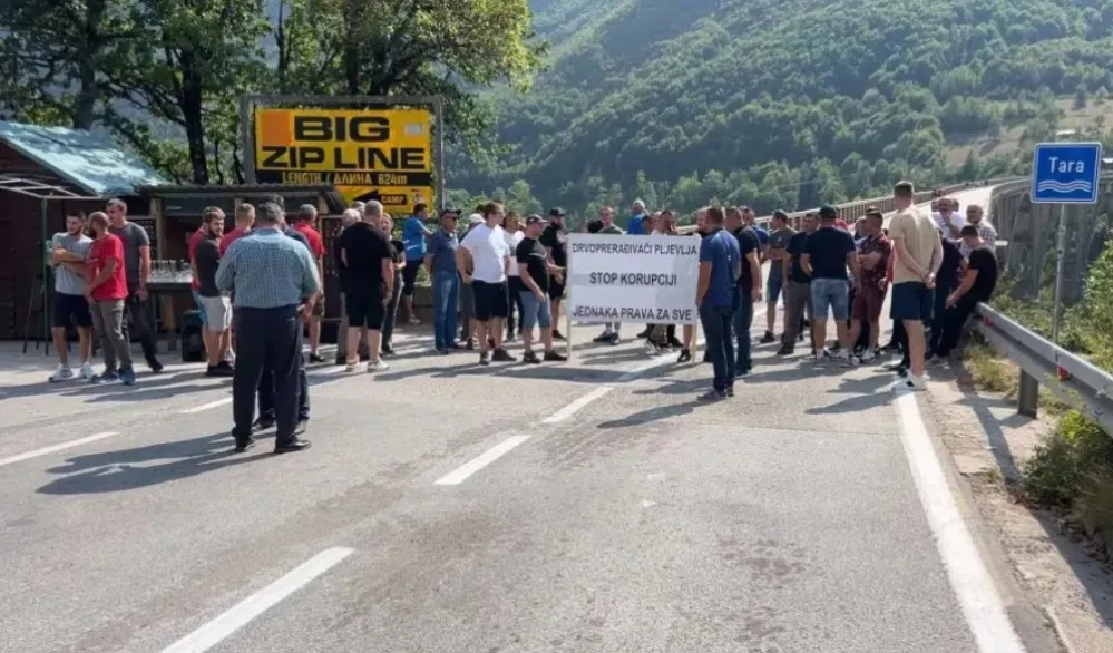 Protesti drvoprerađivača na sjeveru