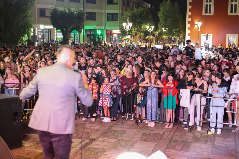 TO Kola&scaron;in organizovala koncert na trgu