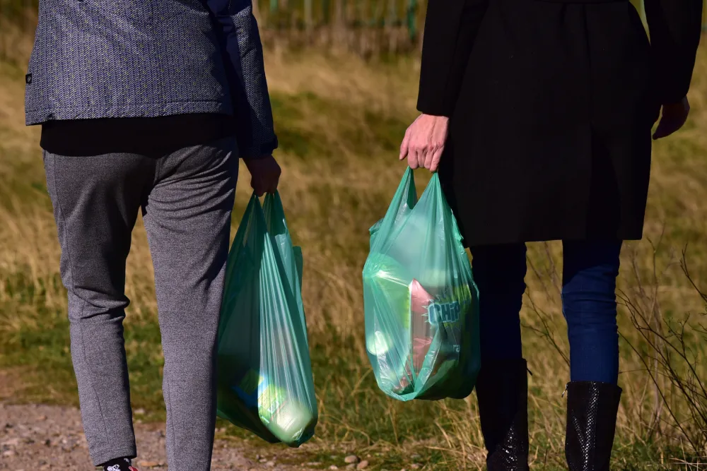 Plastične kese se neće moći koristiti od oktobra