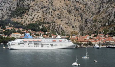 U Kotoru pet brodova sa 4,7 hiljada putnika