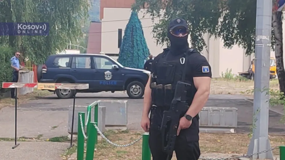 Kosovska policija upala u zgrade Privremenih organa u četiri op&scaron;tine na sjeveru