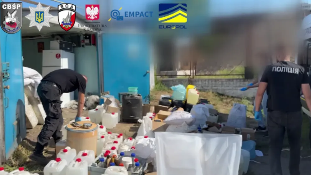 (VIDEO) Poljska: Otkrivena najveća laboratorija sintetičkih droga