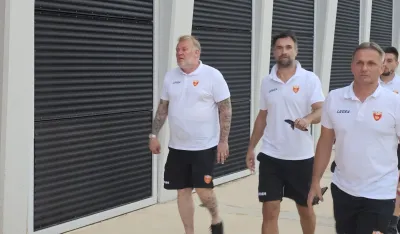 Prosinečki i njegpv stručni &scaron;tab