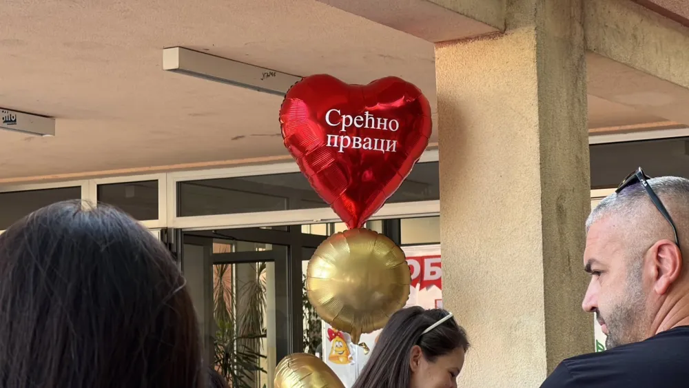 Doček prvaka u O&Scaron; "Branko Božović"