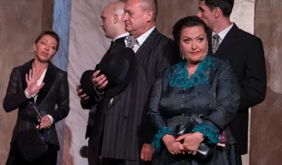 Život јe niz scena različitih žanrova