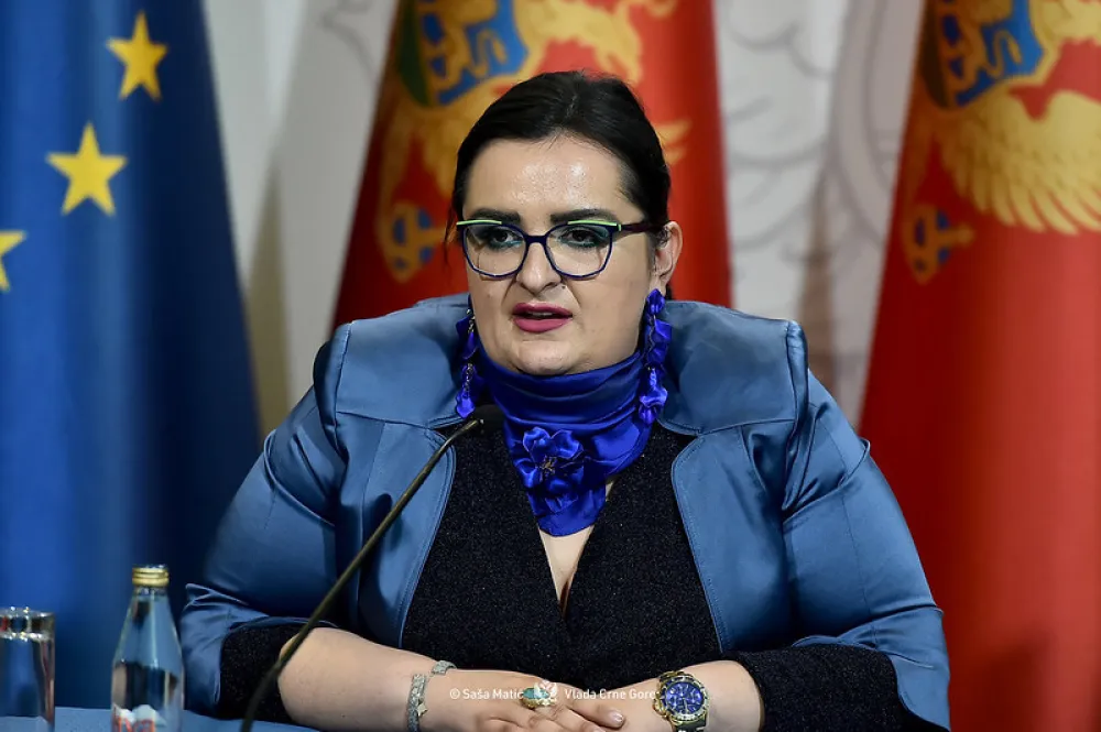 Zakon o stalnom sezoncu do kraja godine