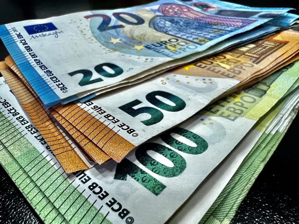 PU: Osmomjesečni rast od 21 odsto, bruto naplata prihoda 1.1 milijardu eura