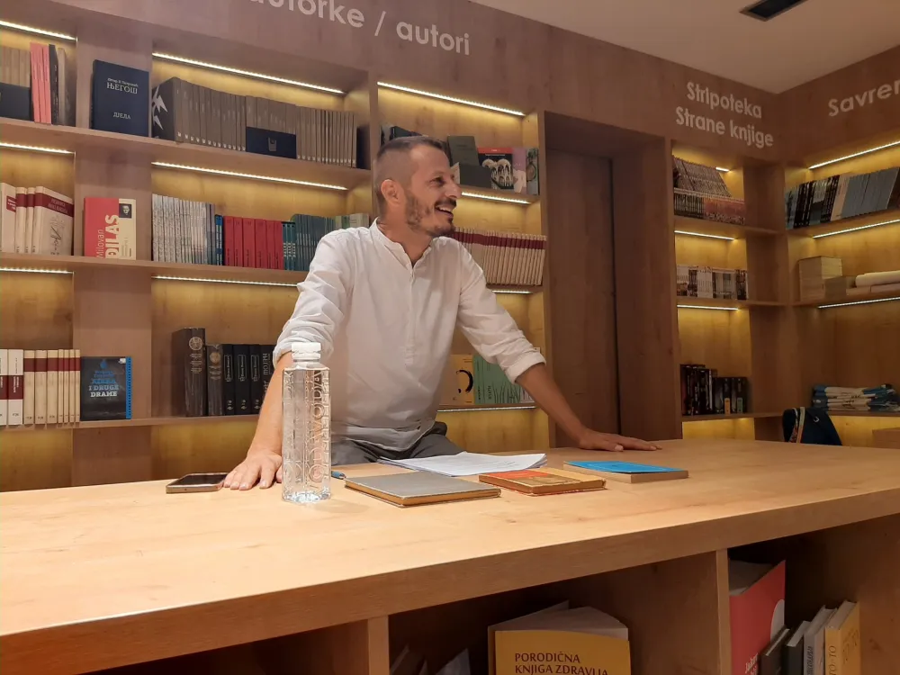 Narodna književnost na&scaron;a јedina klasika