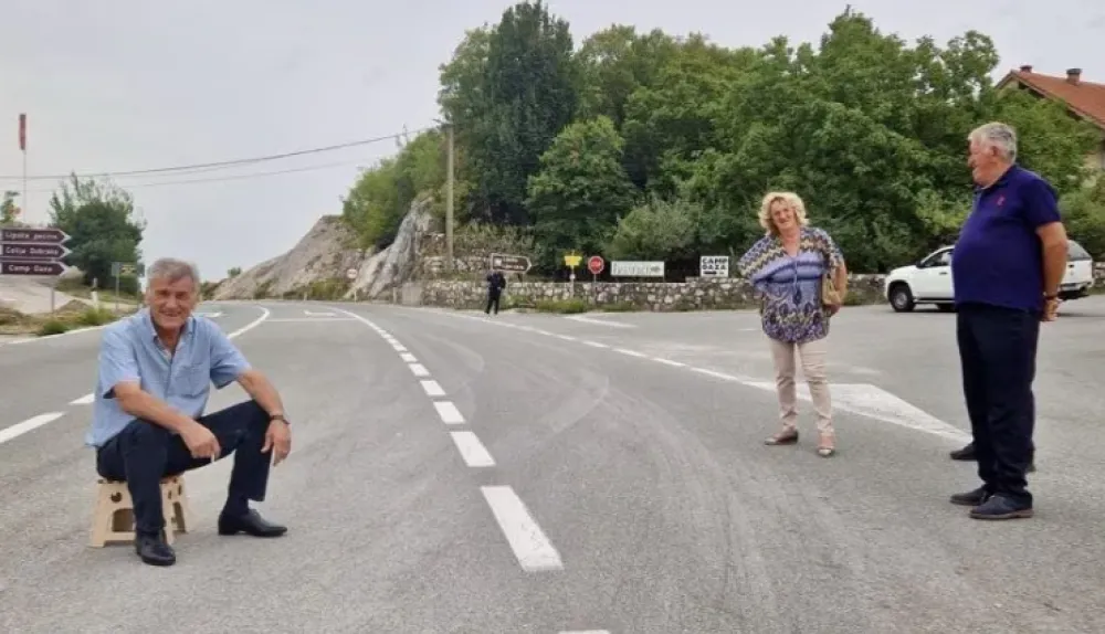 Policija zabranila blokadu: Tri radnika "Ko&scaron;ute" na svoju odgovornost zaustavila saobraćaj