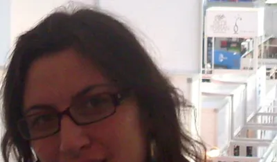 мр Јелена Газдић