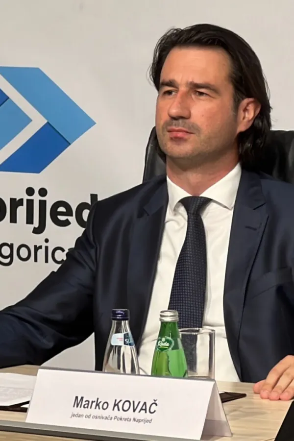 Kovač: Ne damo da nam građevinski lobi krade parkove i igrali&scaron;ta